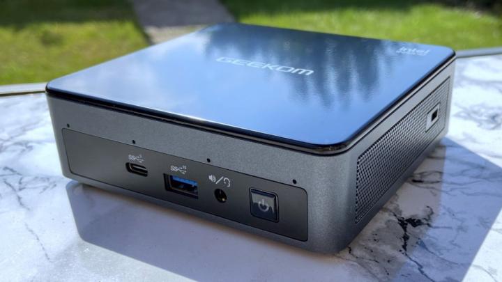 ASUS PN51-S1 Mini PC with AMD Ryzen 5700U Review and more