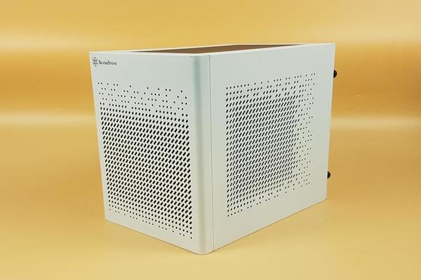 SilverStone SUGO 16 White Review and more