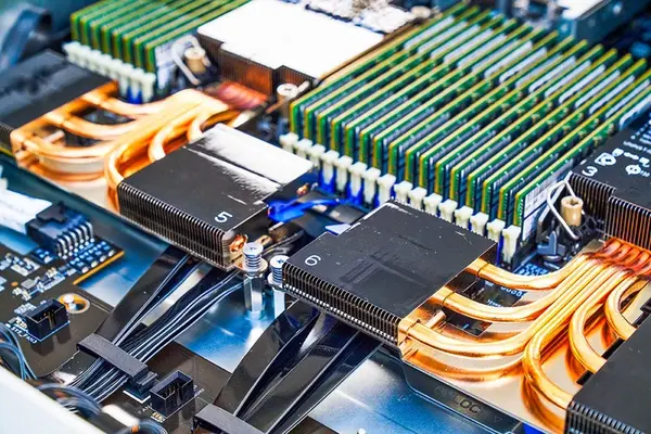 ASUS RS720-E12-RS8G 2U Intel Xeon 6 Server Review and more
