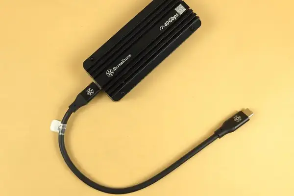 SilverStone MS12-40G USB4 Enclosure Review and more