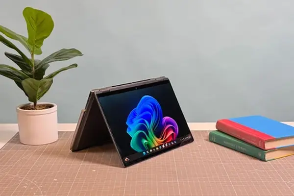 HP OmniBook X Flip 14 Review and more