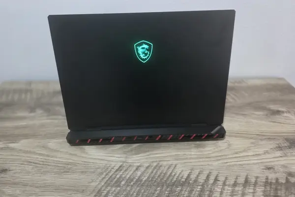 MSI Raider A18 HX A9WJG-052US Review and more