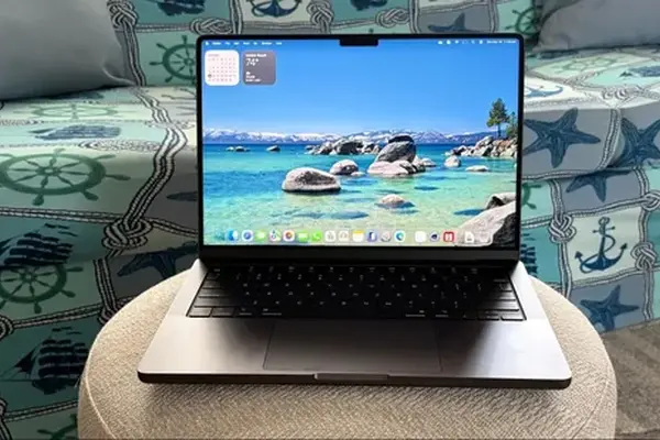 Apple MacBook Pro (14-inch, M5) Review and more