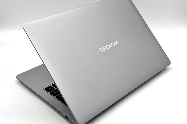 Geekom GeekBook X14 Pro Review: A Promising Debut in the Notebook Market and more
