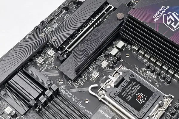 ASRock Phantom Gaming Z890M Riptide WiFi Motherboard Review and more