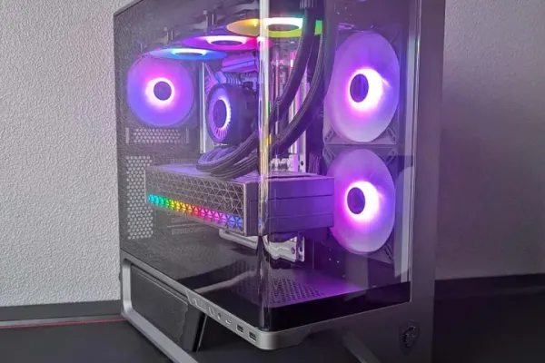 Reviews Roundup: FSP 1200W SFX-L, Noctua LC1, and the $600 Glossy OLED